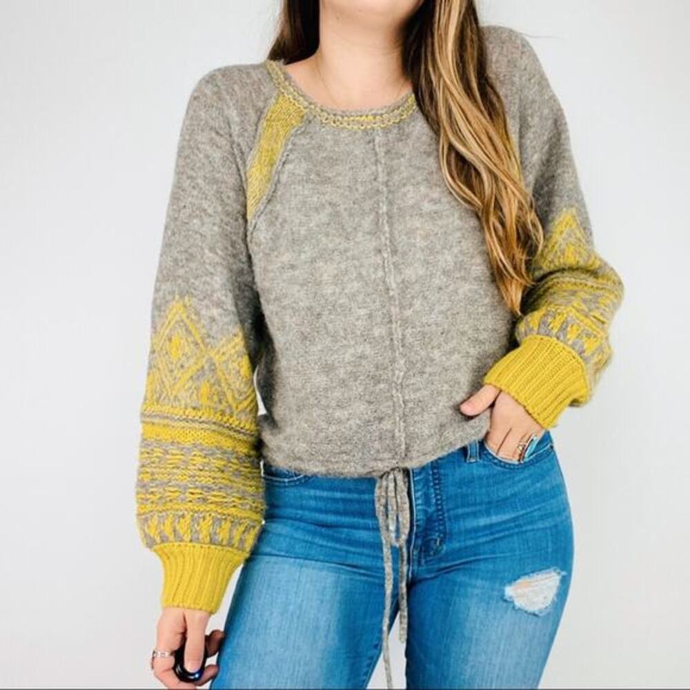 Free‎ People gray yellow balloon sleeve sweater